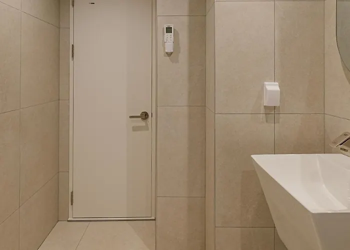 Urban Breeze Ddp 2 For 10 Near Metro *