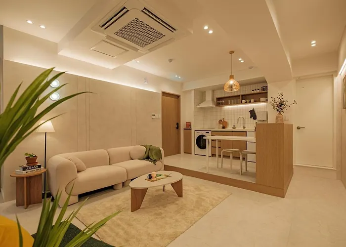 Urban Breeze Ddp 2 For 10 Near Metro * ソウル特別市