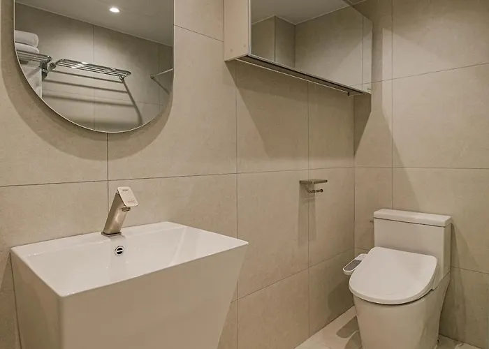 Urban Breeze Ddp 2 For 10 Near Metro * ソウル特別市